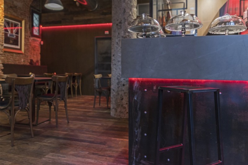 CUBE BAR - Milan