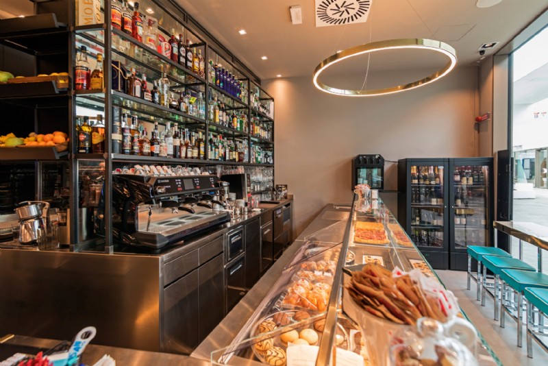 EDICOLA 2.0 BISTROT - Citylife, Milan 