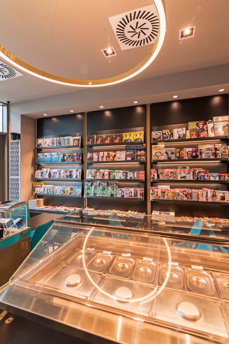 EDICOLA 2.0 BISTROT - Citylife, Milan 
