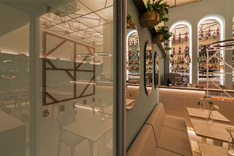 TANGRAM - Milan Brera