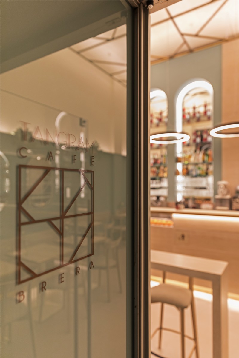 TANGRAM - Milan Brera