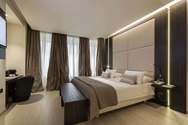 THE SQUARE HOTEL - Milano