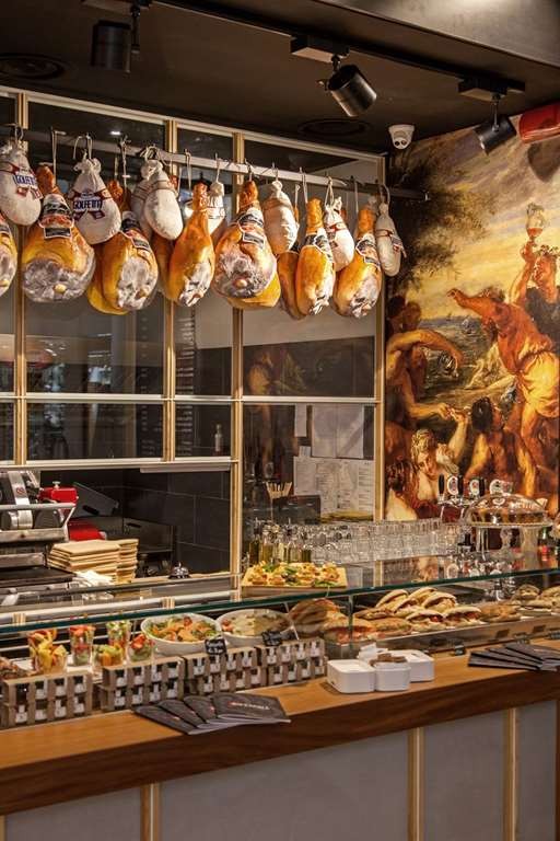 BACCANALE - Lonato del Garda C.C. “Il Leone”