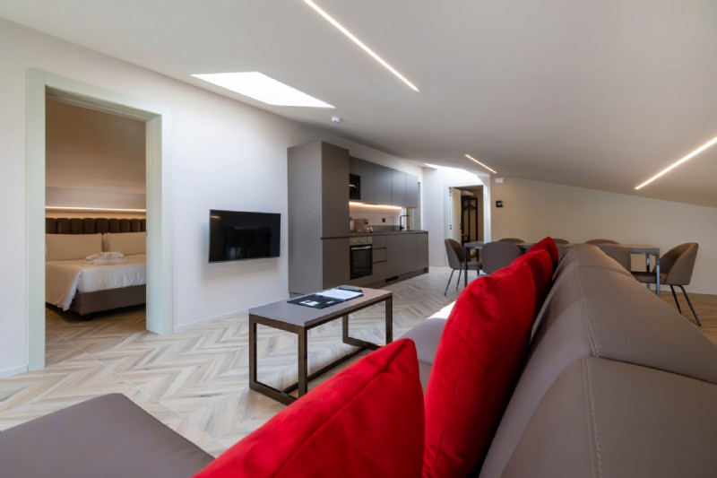 AURORA ApartHotel - Peschiera del Garda
