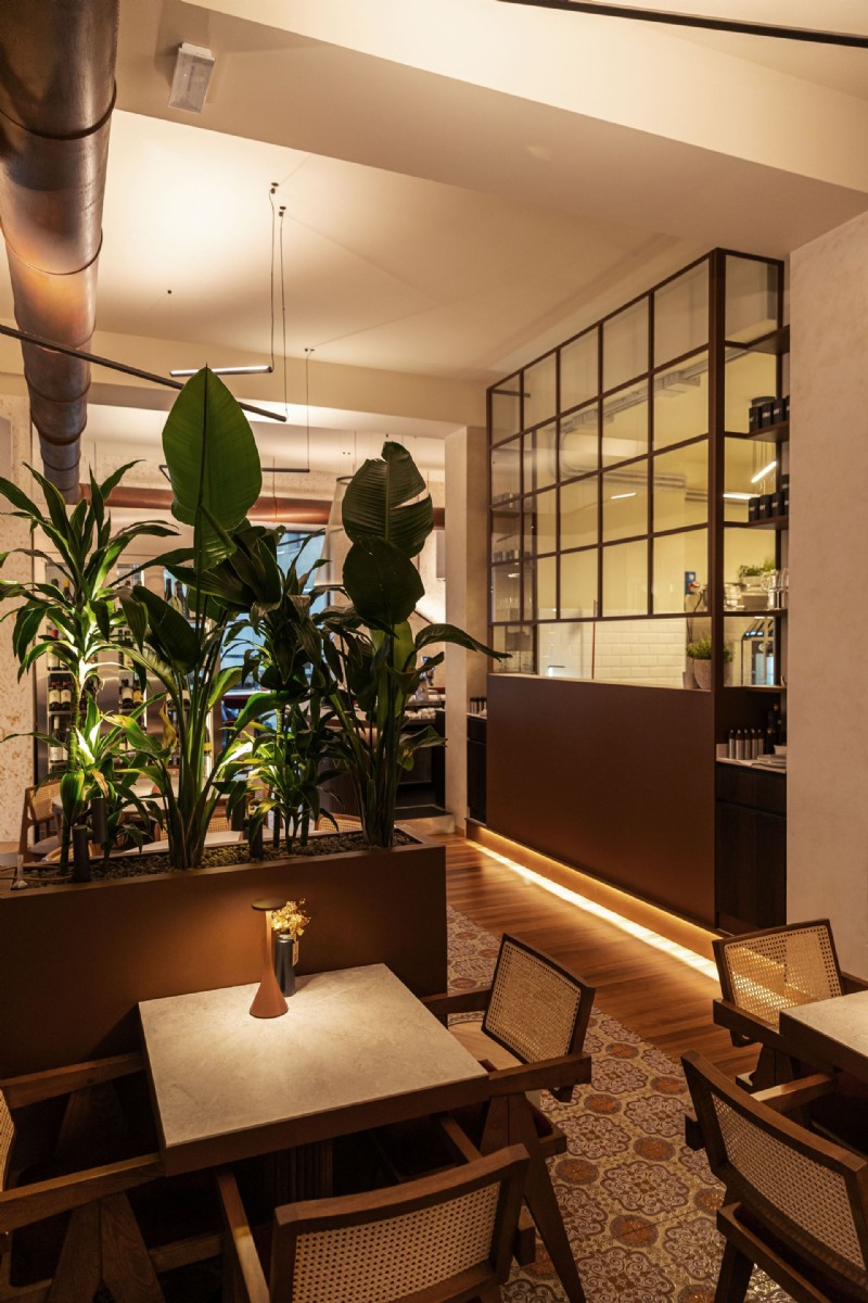 CORNER AB – Bologna