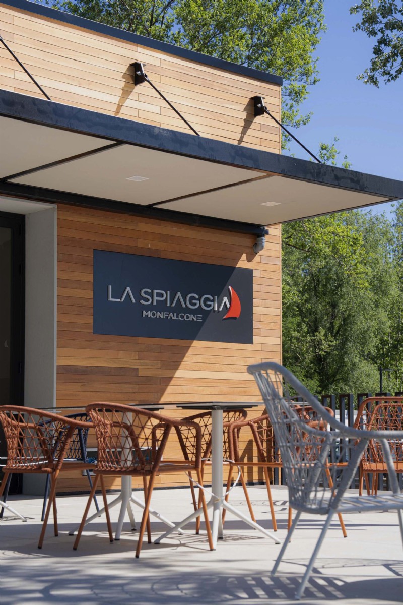 LA SPIAGGIA – Bar Bistrot presso la Marina di Monfalcone