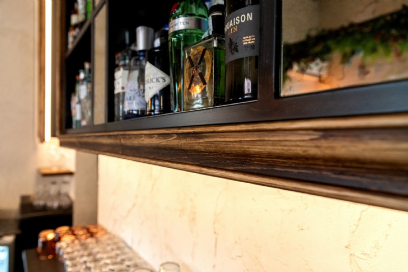 CORNER BAR in the center of Bologna, a stone`s throw from Porta Saragozza